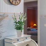 Wiesbaden Hotel 4*