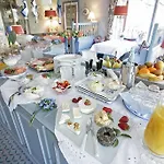 Hotel Wiesbaden 4*