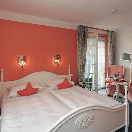 Wiesbaden Hotel 4*