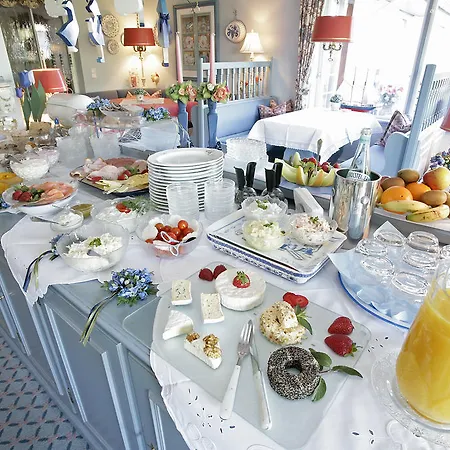 Hotel Wiesbaden 4*